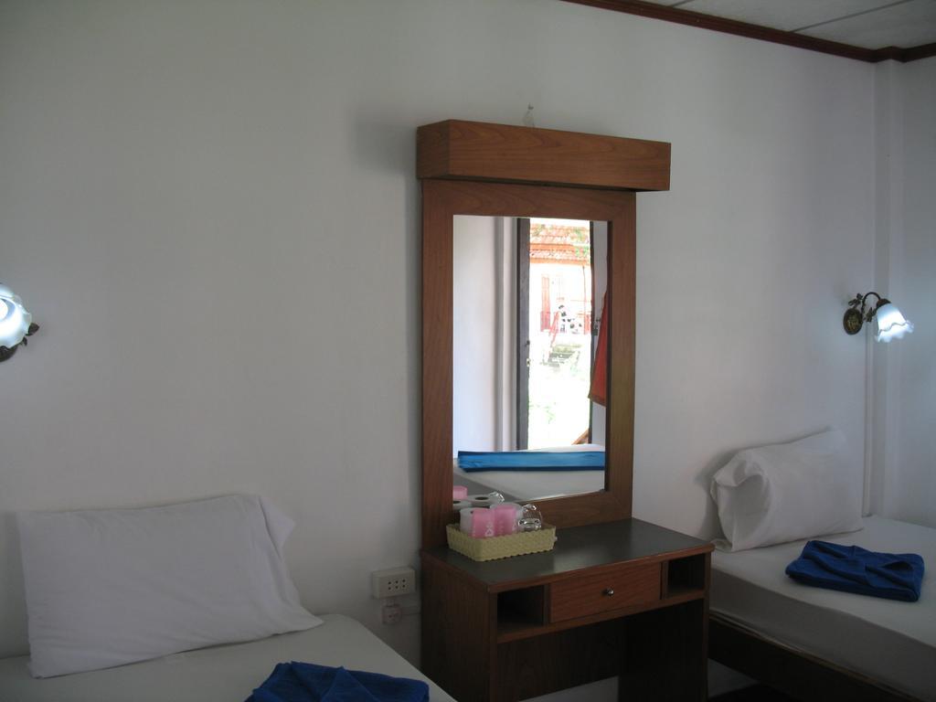 Thai Dee Garden Resort Haad Rin Exterior photo