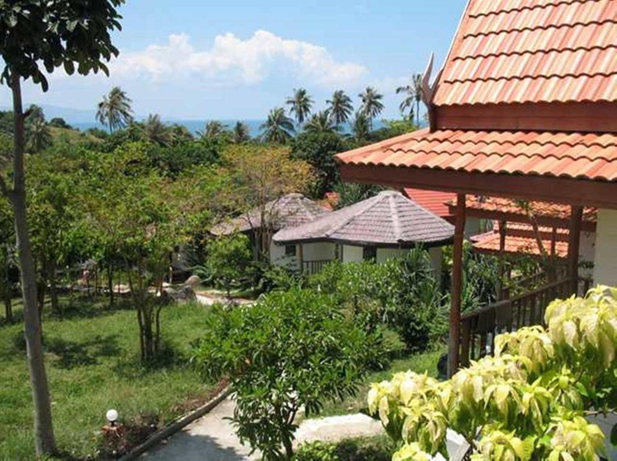 Thai Dee Garden Resort Haad Rin Exterior photo